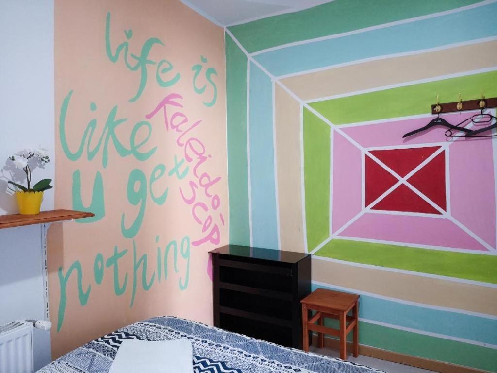 Cozy Rooms With Share The Bathroom And Kitchen Brussel Eksteriør bilde